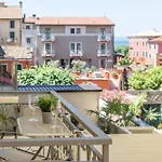 Palazzo Betteloni Apartment